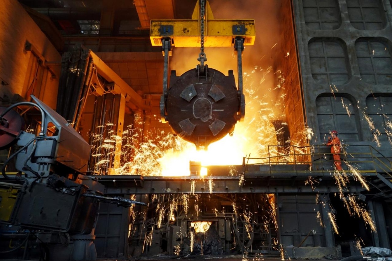 Власти Китая рекомендовали металлургическим компаниям сократить производство стали